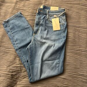Universal Thread - High Rise Skinny Jeans - Light Wash - 10/30R